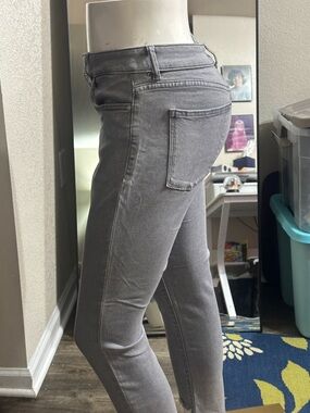 DL1961 Size 30 Florence Skinny Jeans in Light Gray
